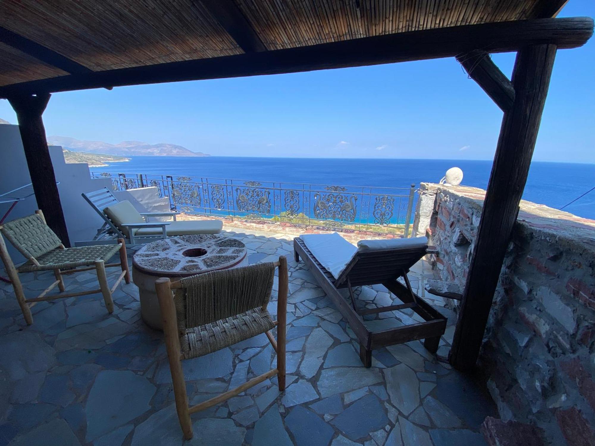 Castle Rizaraki Otel Kokkala Dış mekan fotoğraf